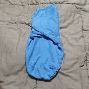Baby swaddle x2